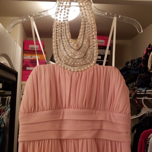 Dress - Picture 3 of 4